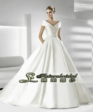 Jinglai Wedding Dress Factory - Clothing reference image 4