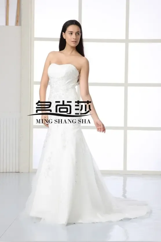 Guangzhou Haizhu District Mingshangsha Wedding Dress Store - Clothing reference image 9