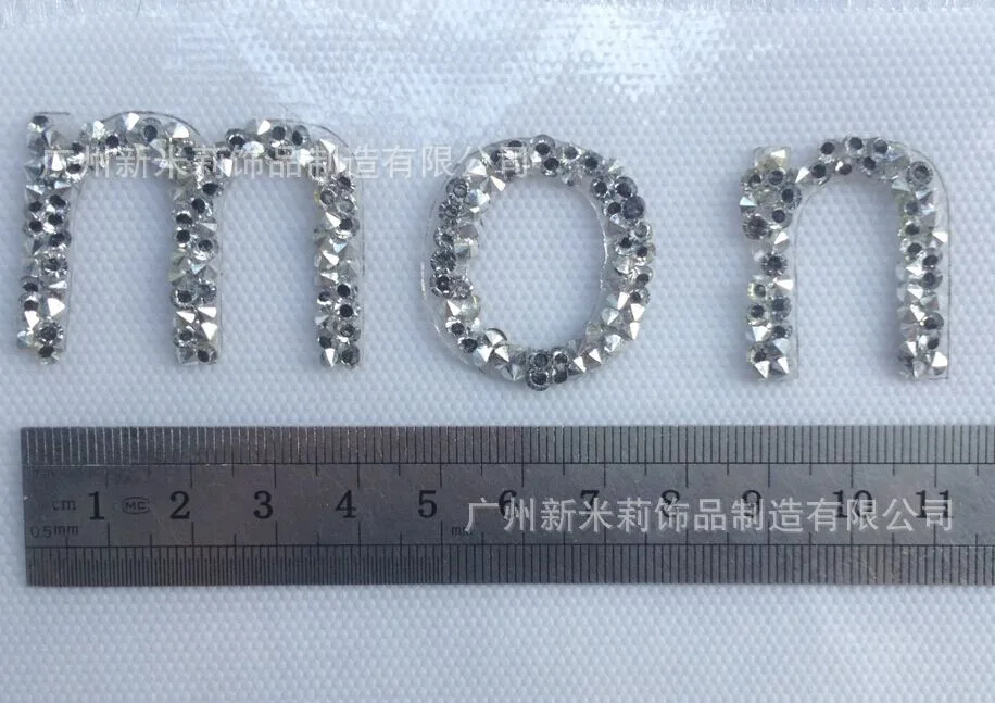 Guangzhou Xinmili Jewelry Manufacturing Co., Ltd. - Clothing reference image 1