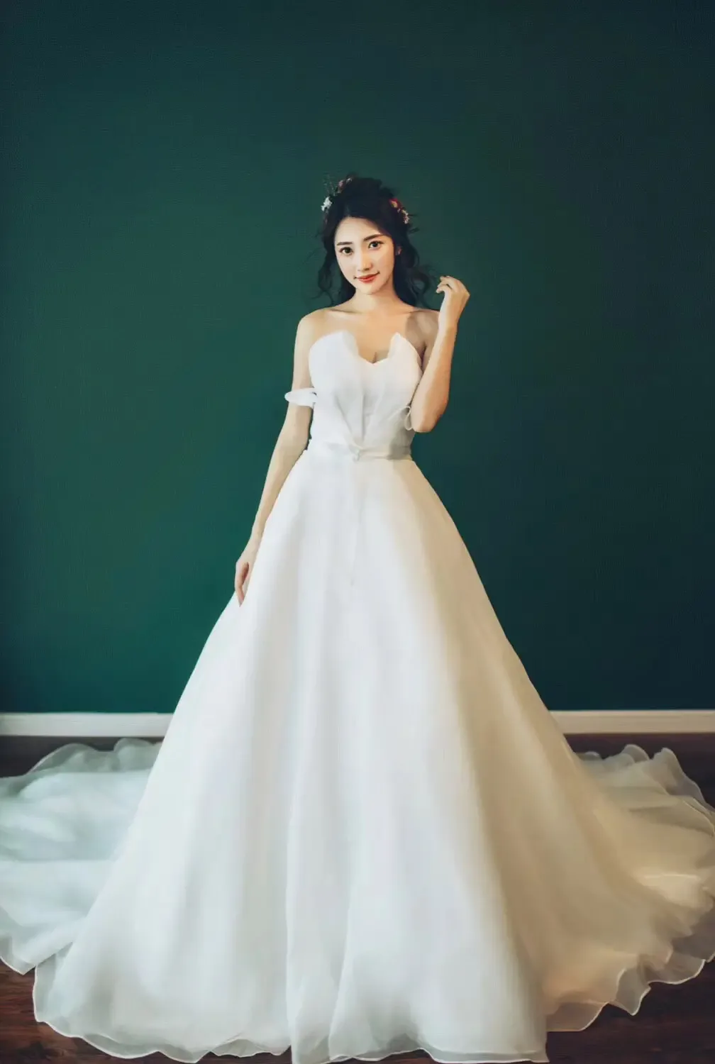 Guangzhou Sidilai Trading Co., Ltd. - Clothing reference image 1
