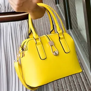 Guangzhou Zhongyi Leather Goods Co., Ltd. - Textiles reference image 1