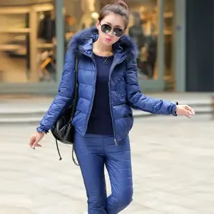 Shenzhen Bao'an District Shajing Xinyi Xin Garment Wholesale Trading Firm - Clothing reference image 1